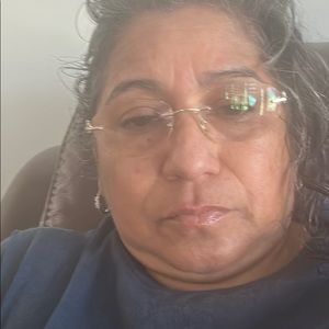 Meet your Posher, Norma